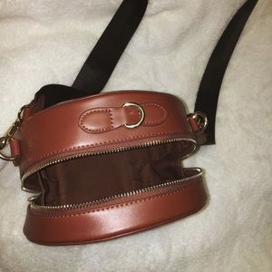 Vintage Round Leather Purse